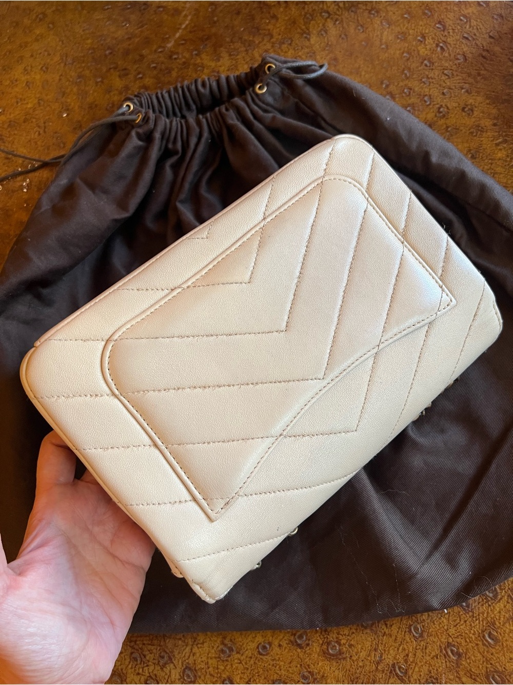 Authentic Chanel Envelop flap - Picture 8 of 16
